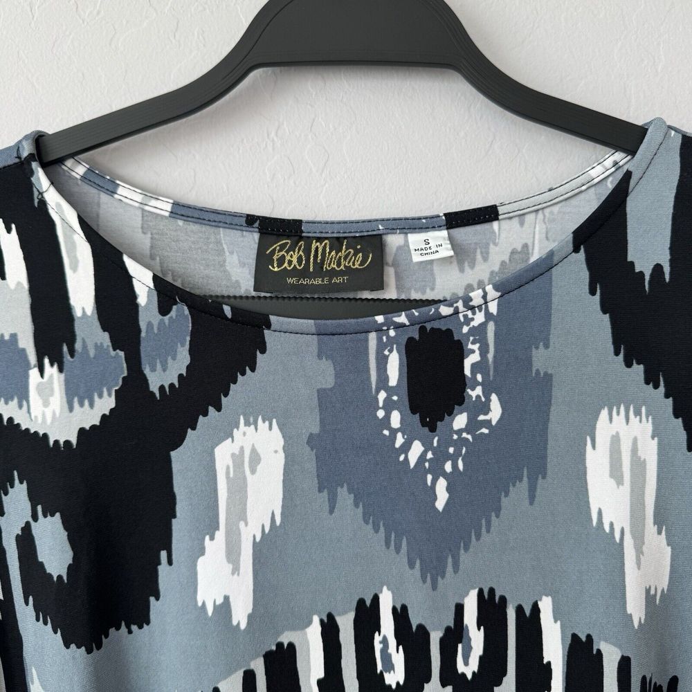 Bob Mackie Small Blue Black White Abstract 3/4 Sleeve Tunic‎ Top - Picture 3 of 4